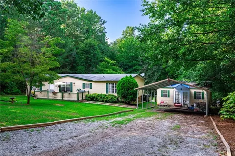 415 Partridge Dr, Williamston, SC 29697