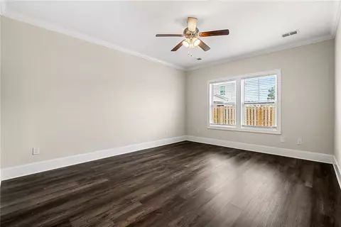 Living - 220 Tralee Dr, Pendleton, SC 29670 photo 3 of 3