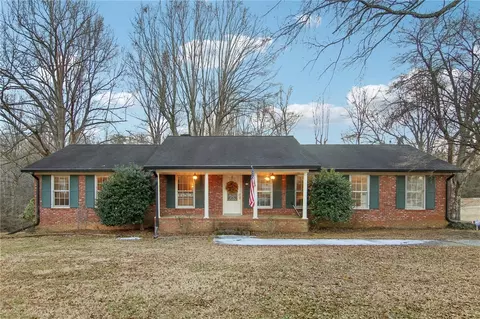 1044 Dalton Rd, Marietta, SC 29661