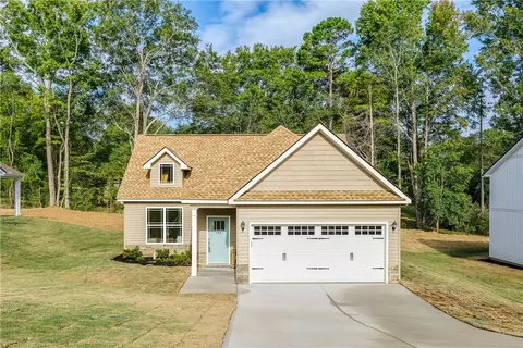 182 Hunter Dr, Belton, SC 29627