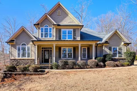 908 Shadow Oaks Dr, Seneca, SC 29672