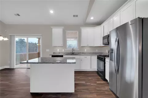 Kitchen - 159 Capslock Trl, Pendleton, SC 29670 photo 2 of 2