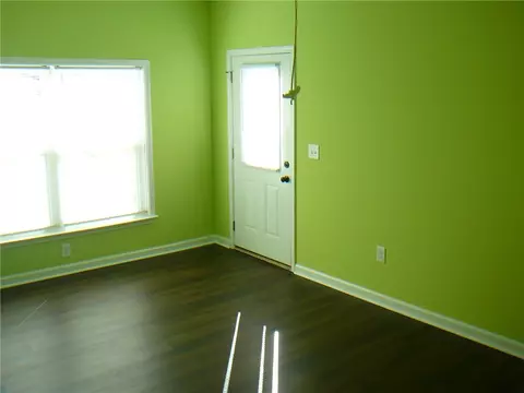 Living - 215 Maple Dr, Anderson, SC 29621 photo 4 of 4