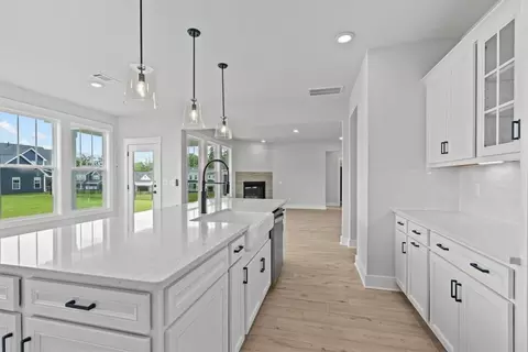 227 Maverick Trl, Central, SC 29630 photo 11