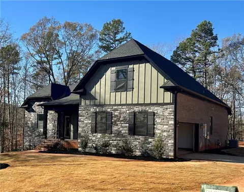 500 Copperhead Hl, Seneca, SC 29678