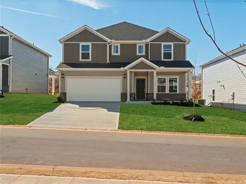 913 Burghley Cir, Greer, SC 29651