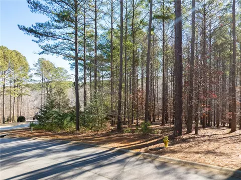 500 Wendover Ct, Seneca, SC 29672