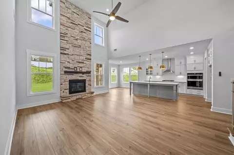 Living - 110 Ridgeline Row, Central, SC 29630 photo 1 of 3