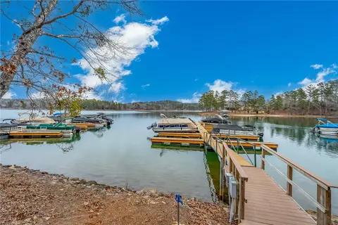 104 N Waterside Dr, Seneca, SC 29672 photo 3