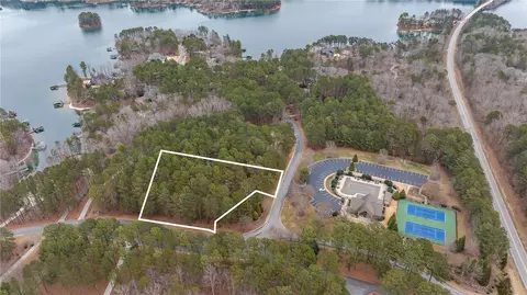 104 N Waterside Dr, Seneca, SC 29672