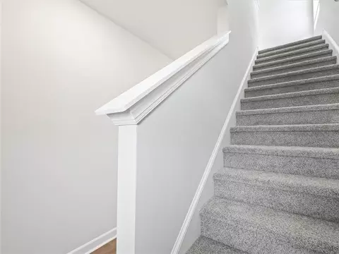 Entry Way - 612 Spruce Pine Dr, Pendleton, SC 29670 photo 3 of 4