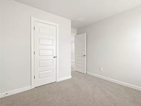 Bedroom - 612 Spruce Pine Dr, Pendleton, SC 29670 photo 8 of 10