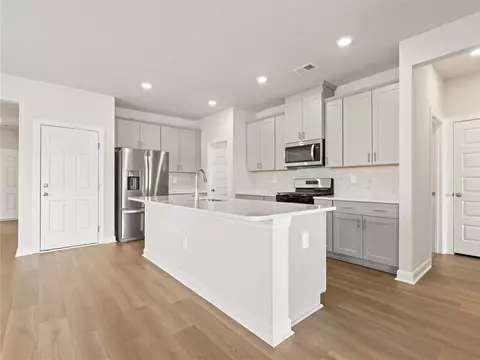 Kitchen - 612 Spruce Pine Dr, Pendleton, SC 29670 photo 1 of 4