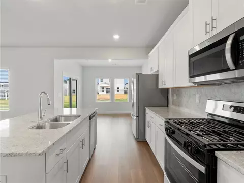 Kitchen - 611 Spruce Pine Dr, Pendleton, SC 29670 photo 2 of 2