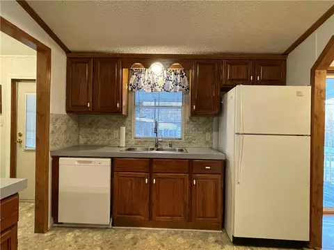109 Woodstream Ln, Easley, SC 29640 photo 9