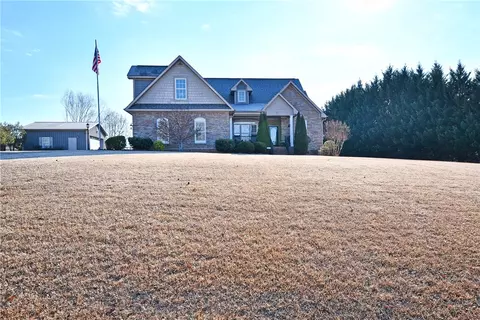 90 Brooke Ann Ct, Taylors, SC 29687