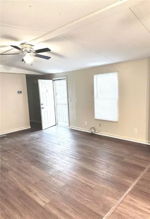 122 Stoddard Rd, Pelzer, SC 29669 photo 7