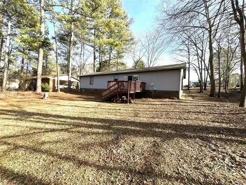 Exterior - 127 Cedar Creek Cir, Central, SC 29630 photo 5 of 7