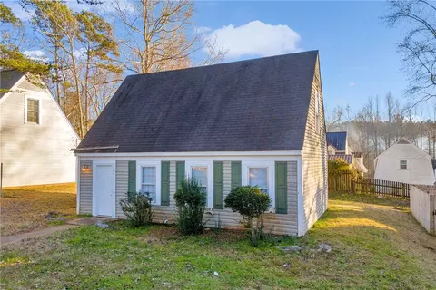 107 Wyeth Ln, Central, SC 29630