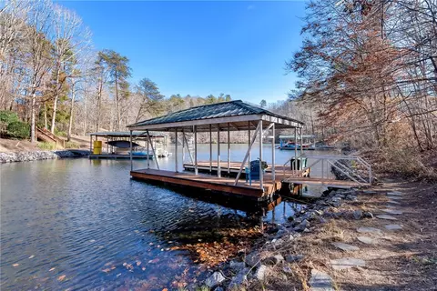 109 Cornsilk Way, Sunset, SC 29685