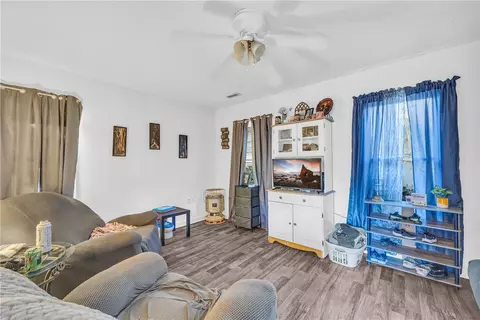 923 Madden Bridge Rd, Central, SC 29630 photo 2