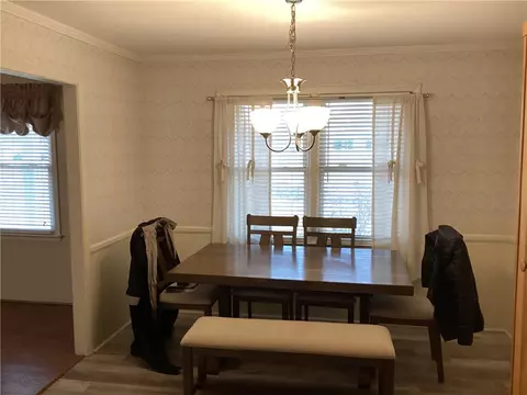8 Ashley Dr, Williamston, SC 29697 photo 9