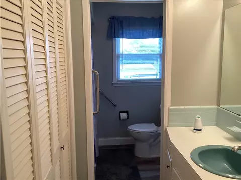 8 Ashley Dr, Williamston, SC 29697 photo 15