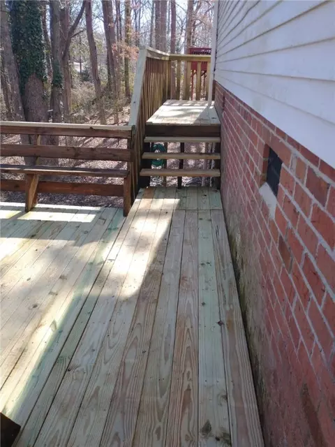 Exterior - 105 Bent Tree St, Easley, SC 29642 photo 9 of 11
