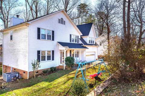 Exterior - 105 Bent Tree St, Easley, SC 29642 photo 2 of 11