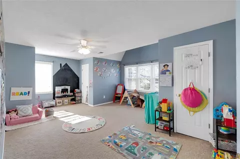 Bedroom - 105 Bent Tree St, Easley, SC 29642 photo 6 of 6