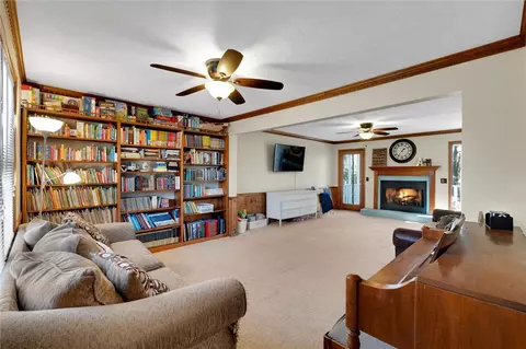Living - 105 Bent Tree St, Easley, SC 29642 photo 1 of 2