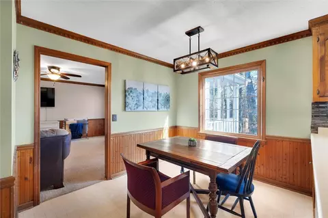 Dining - 105 Bent Tree St, Easley, SC 29642 photo 4 of 4