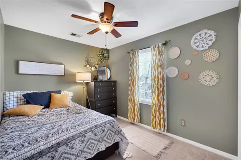 Bedroom - 105 Bent Tree St, Easley, SC 29642 photo 4 of 6
