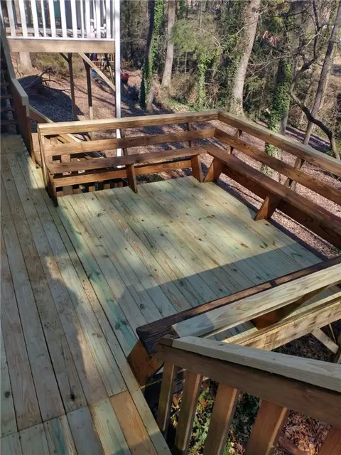 Exterior - 105 Bent Tree St, Easley, SC 29642 photo 6 of 11