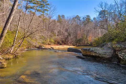 282 Little River Ln, Walhalla, SC 29691 photo 6