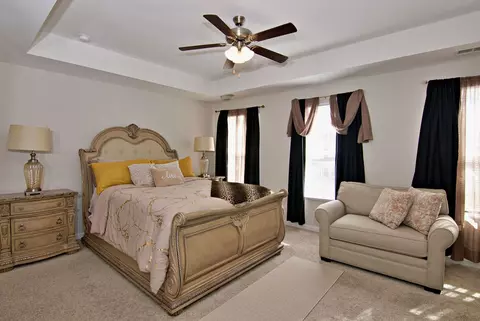 Bedroom - 144 Highland Park Ct, Easley, SC 29642 photo 4 of 8