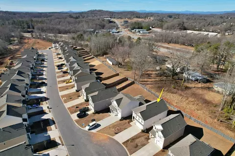 View/Area - 144 Highland Park Ct, Easley, SC 29642 photo 3 of 4