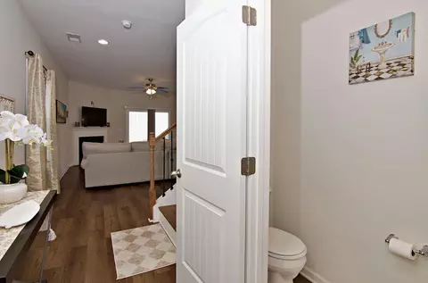 Entry Way - 144 Highland Park Ct, Easley, SC 29642 photo 2 of 8