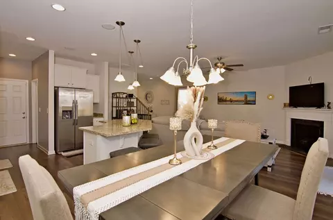 Dining - 144 Highland Park Ct, Easley, SC 29642 photo 2 of 2