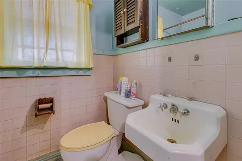 302 College St, Central, SC 29630 photo 14
