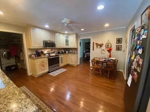 Kitchen - 1341 Moorehead Pl, Pendleton, SC 29670 photo 1 of 1