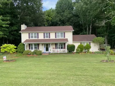1341 Moorehead Pl, Pendleton, SC 29670