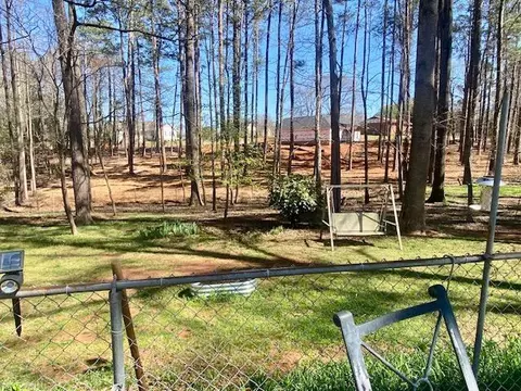 Exterior - 1341 Moorehead Pl, Pendleton, SC 29670 photo 5 of 5