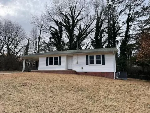 718 Wilson Ct, Westminster, SC 29693