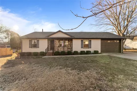 1510 Cornelia Rd, Anderson, SC 29621