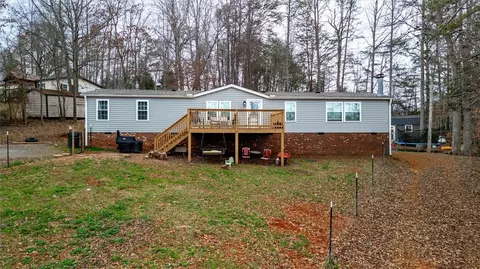 213 Dusty Dr, Easley, SC 29640