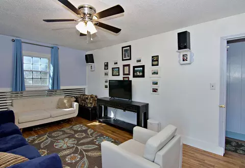109 E Smith Dr, Pickens, SC 29671 photo 3