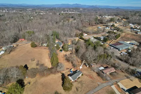 109 E Smith Dr, Pickens, SC 29671 photo 31
