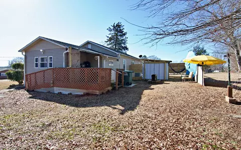 109 E Smith Dr, Pickens, SC 29671 photo 21