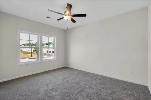 154 Brown Cir, Easley, SC 29642 photo 2